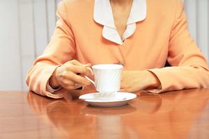 様々なオフィス家具を扱うイワイ株式会社